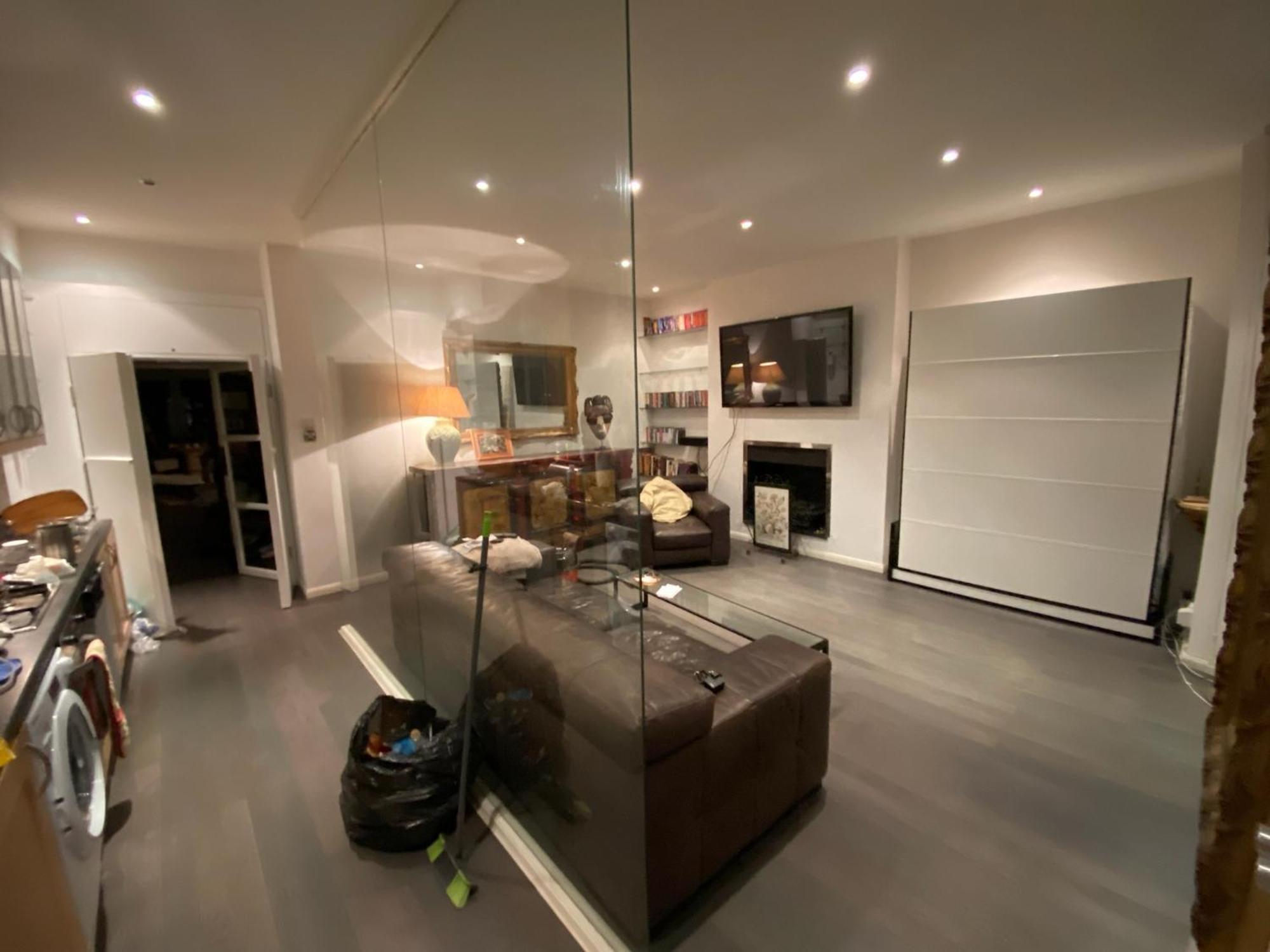 Large Studio Flat In Kensington Londra Exterior foto